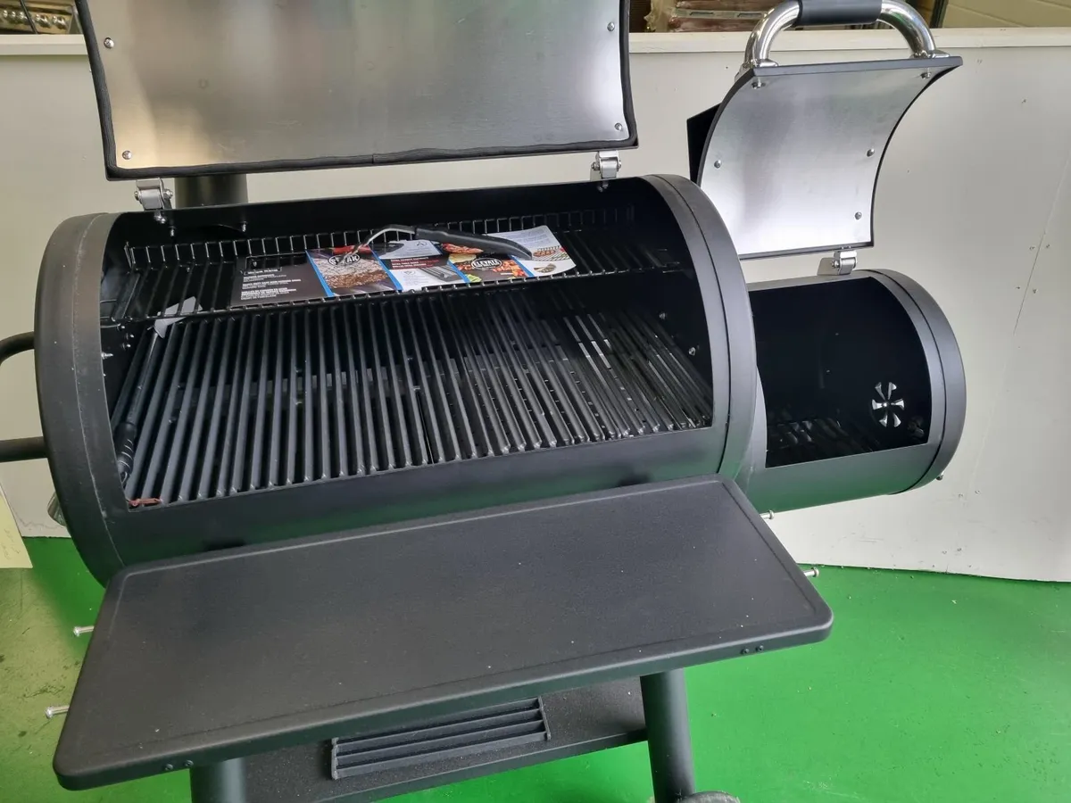 Broil King Offset Smoker - Image 2
