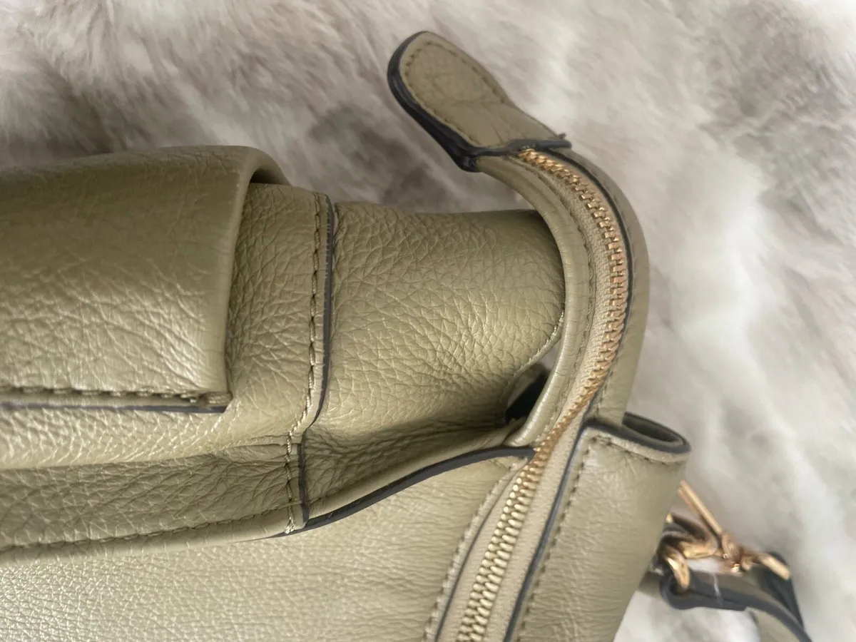 COCCINELLE leather bag - Image 4