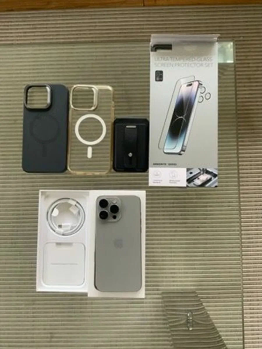 iPhone 15 Pro Max 256 GB - Image 2