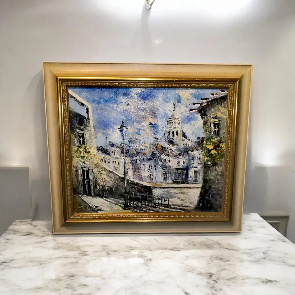 Signed oil painting of city view - Image 1