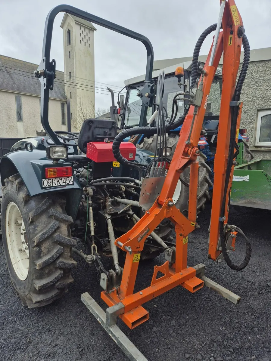 SHIRE 440 tractor - Image 4
