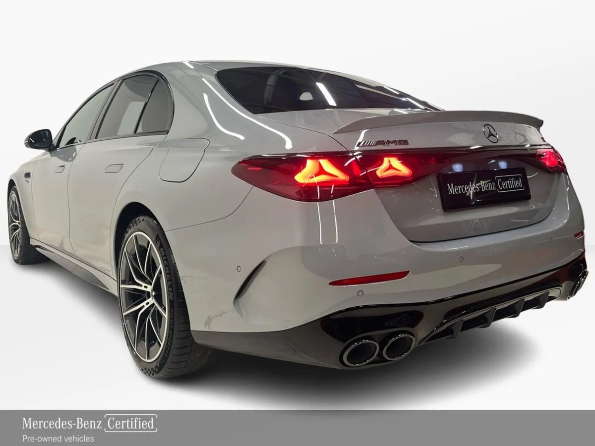 Mercedes-Benz E-Class E 53 AMG Hybrid 4matic - Image 4