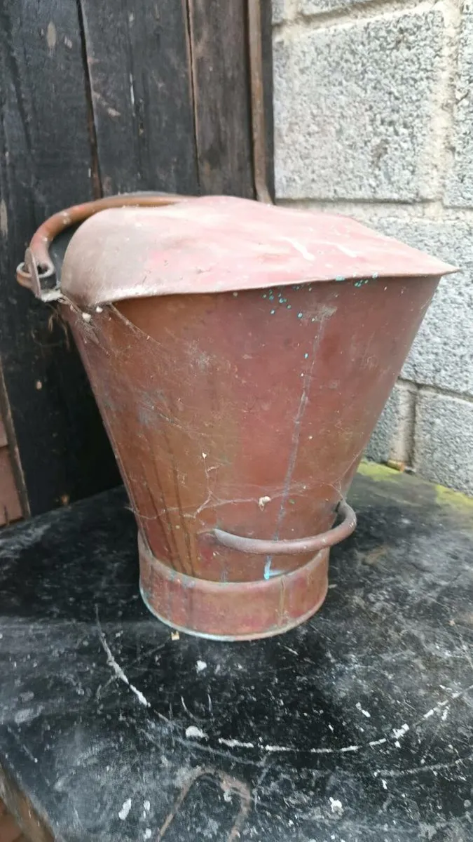 Old Handmade Copper Bucket - Image 3