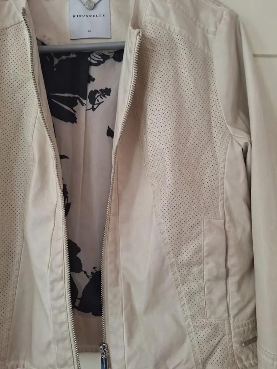 Cream faux leather jacket size 10 - Image 2
