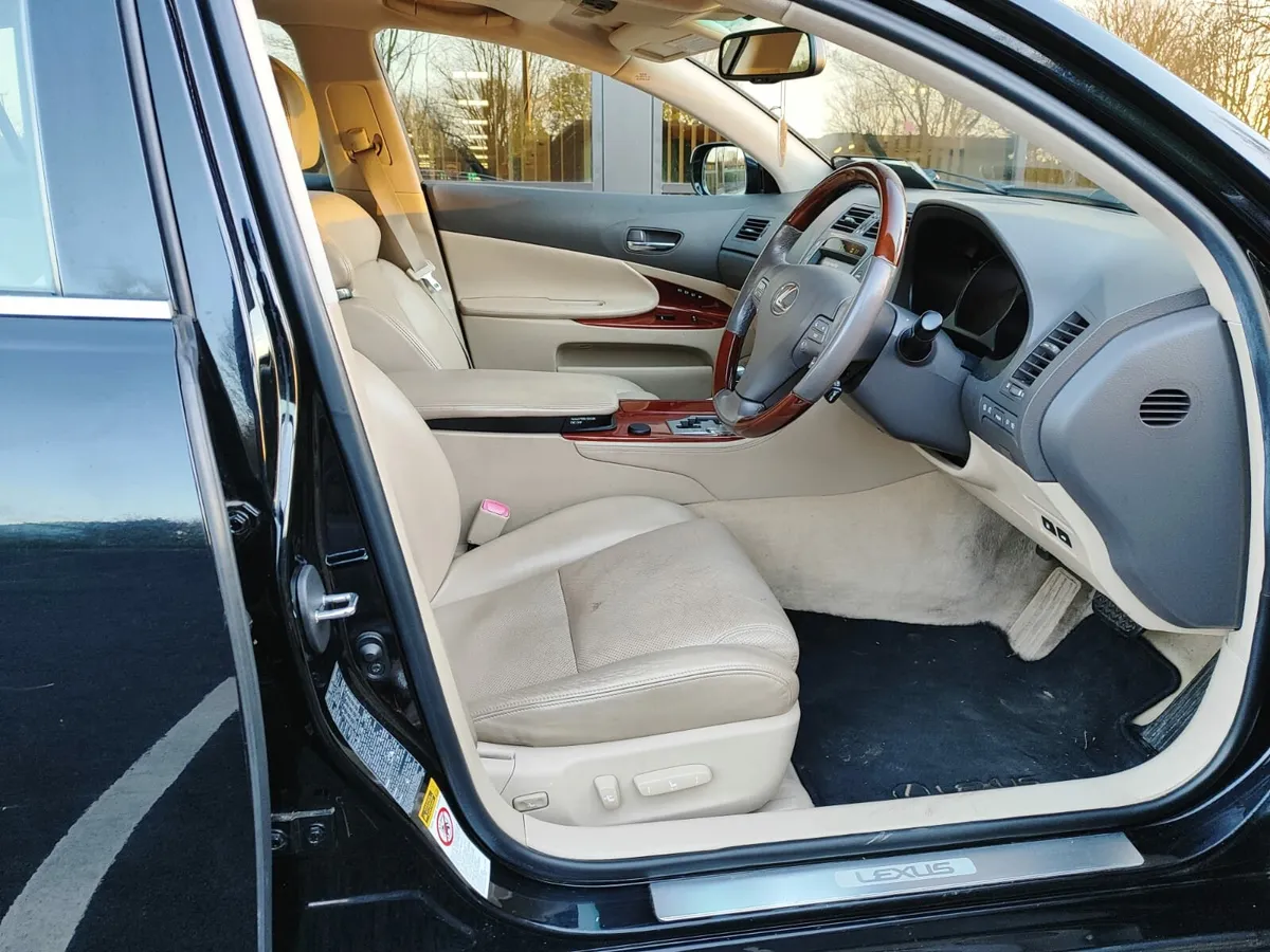 Lexus GS450H Hybrid with NCT - Image 2