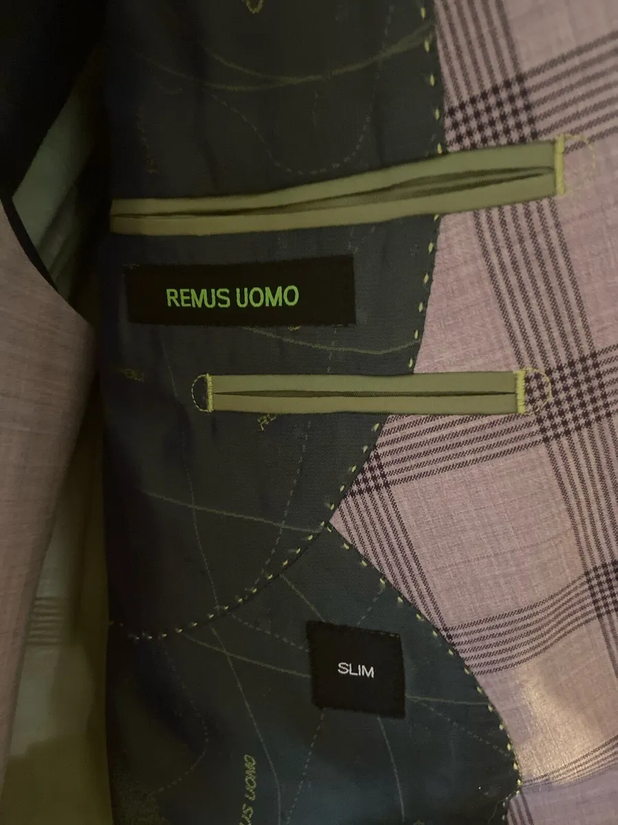 3 pcs Remus uomo slim fit suit - Image 4