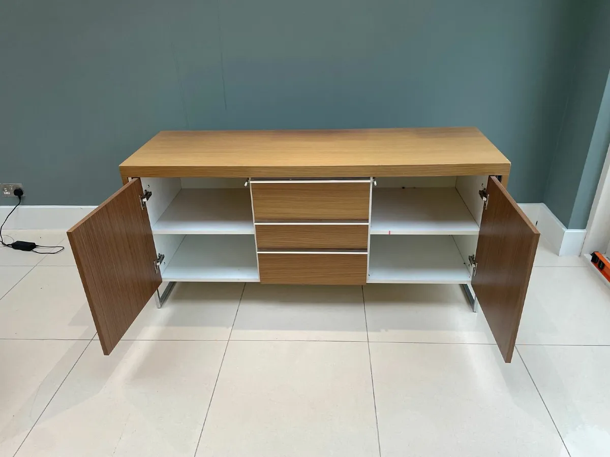 Sideboard - Image 2