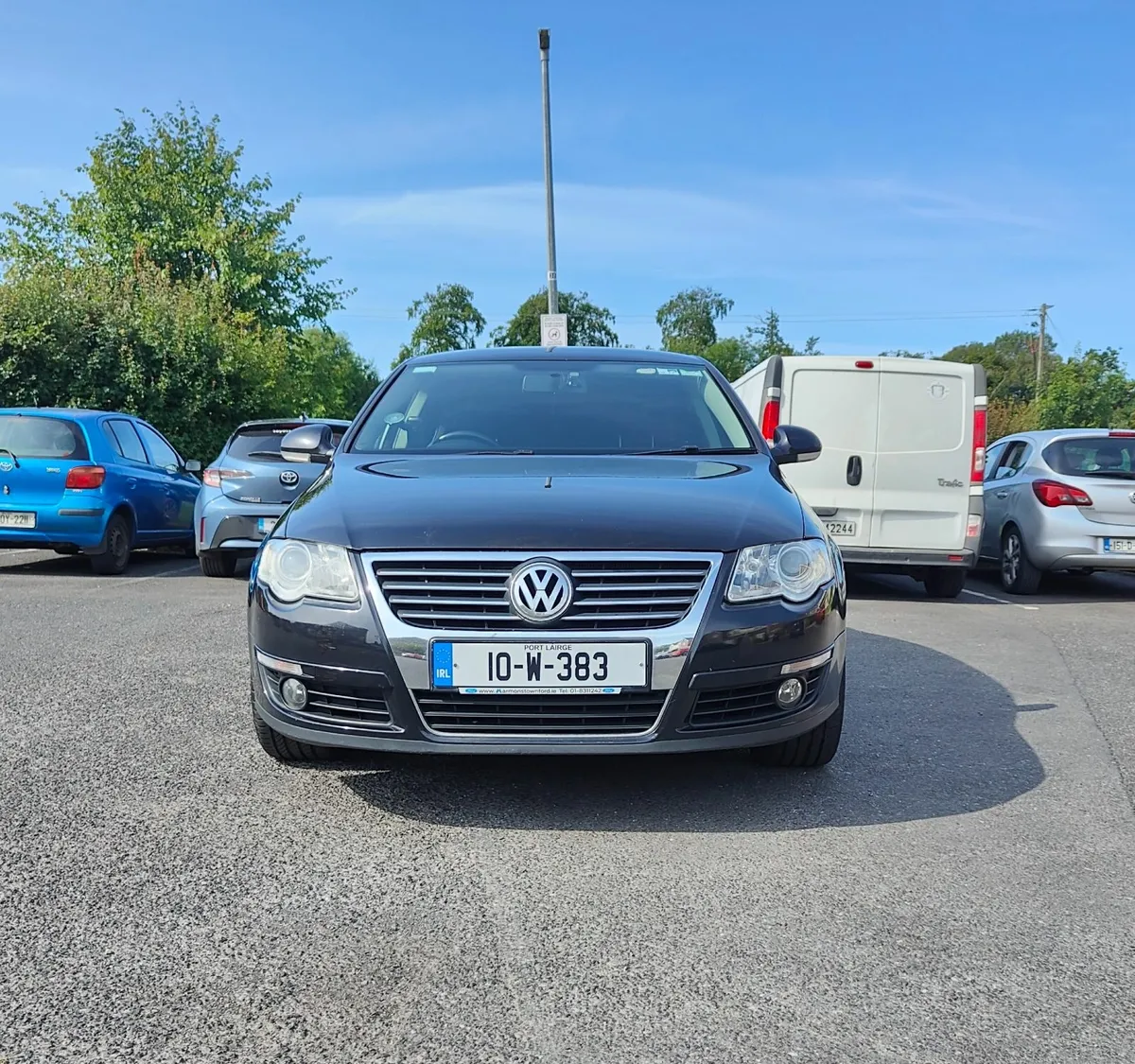 Volkswagen Passat 1.6 TDI Blue Motion - Image 2
