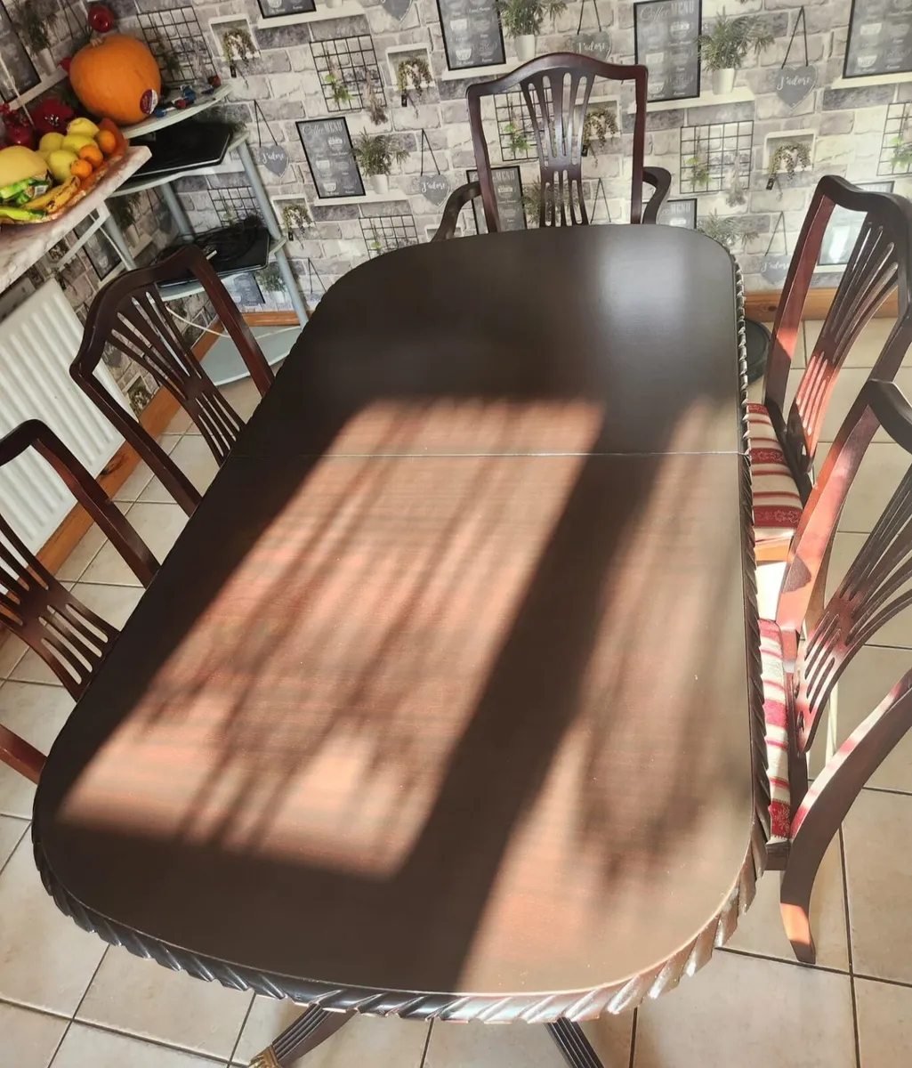 Dinning Table - Image 4