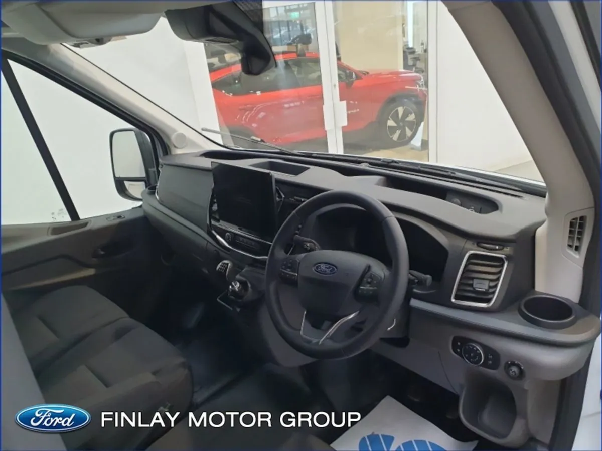 Ford Transit 2025 LWB Trend 160 350E Jumbo - Image 3