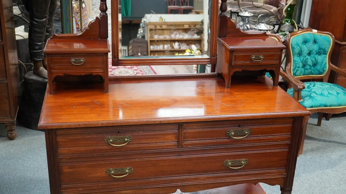 W. Snowdon Mahogany Dressing Table (c. 1876-1886) - Image 4
