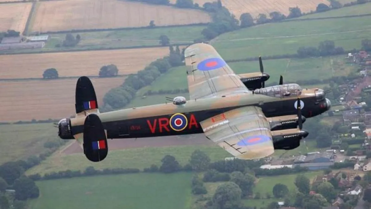WW2 RAF Lancaster Bomber working Lamp - Image 2