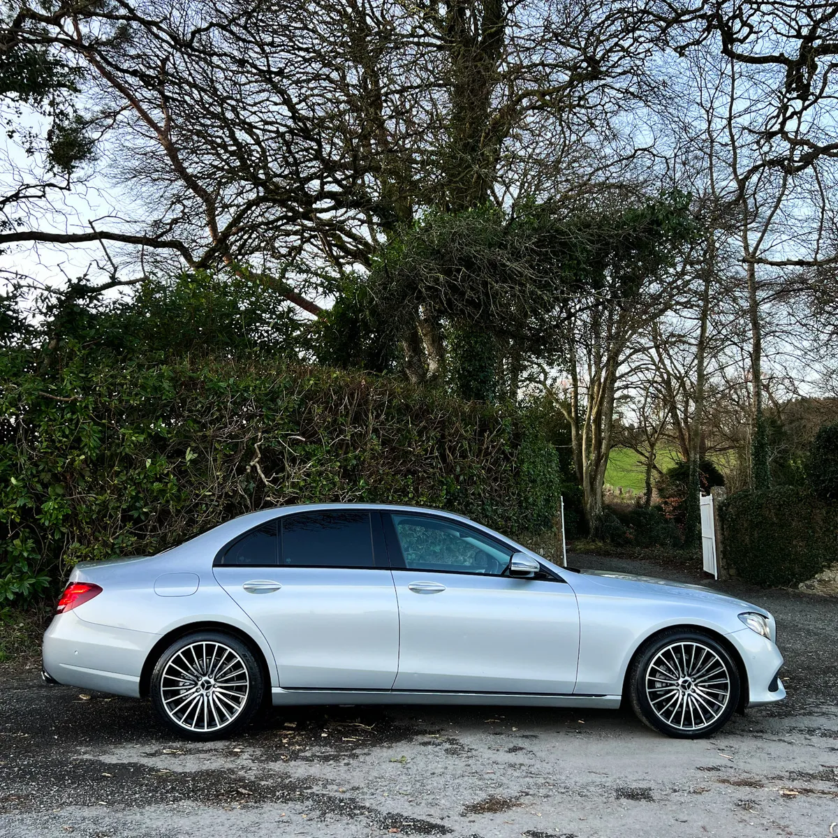 2017 (171) Mercedes-Benz E220 SE 197BHP - Image 2