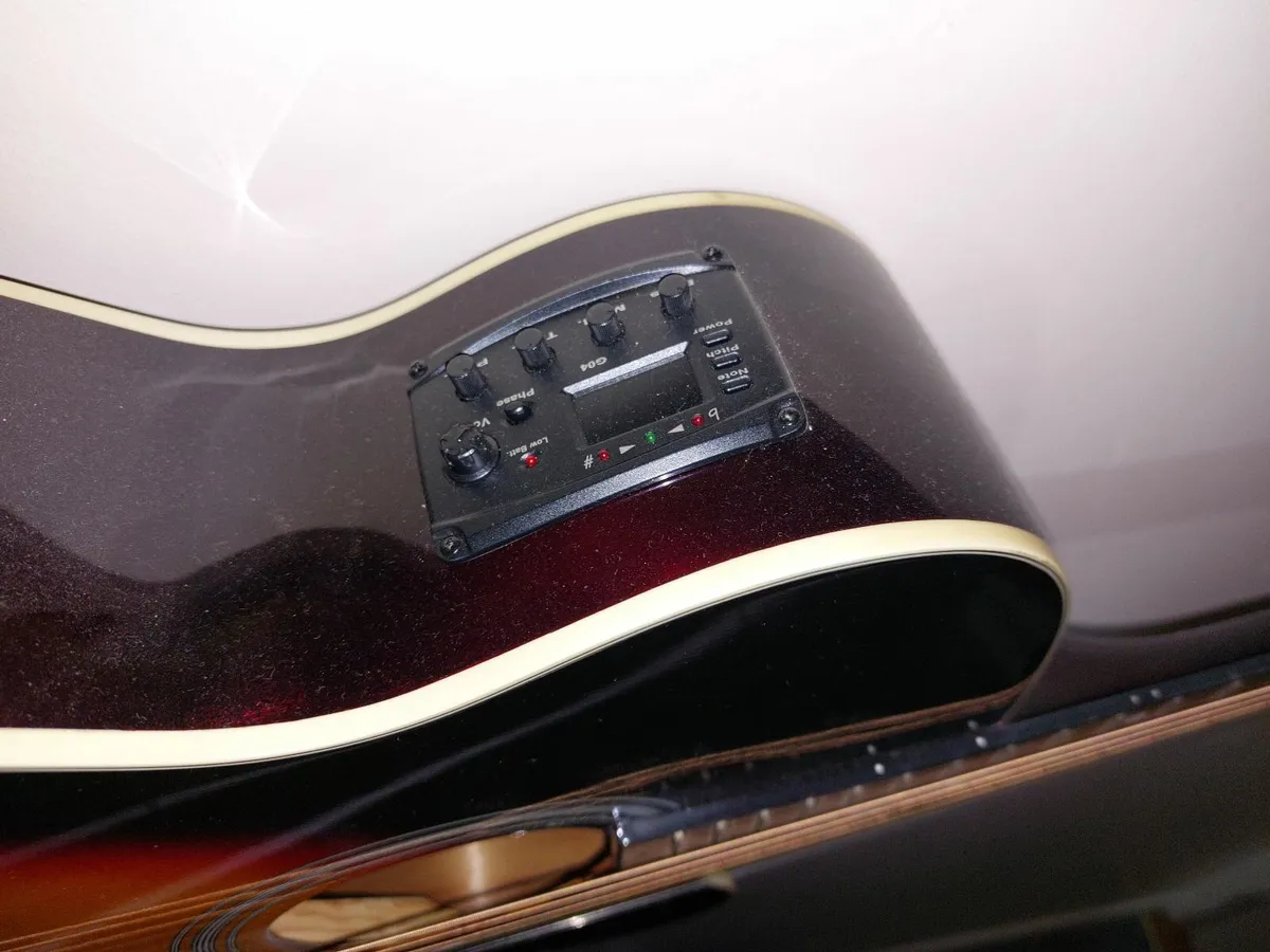 Guitar - Image 3