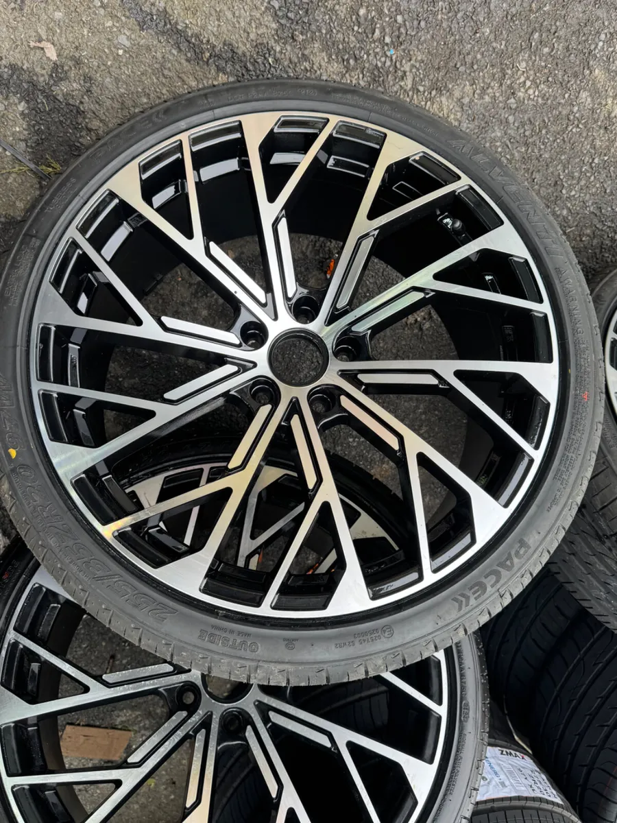 20” 5x112 alloys x4