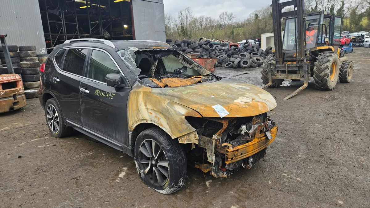 Breaking 2018 Nissan x-trail tekna - Image 4