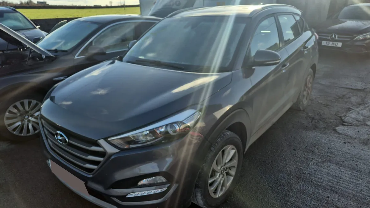 2018 HYUNDAI TUCSON 1.7 DIESEL FOR BREAKING! - Image 4