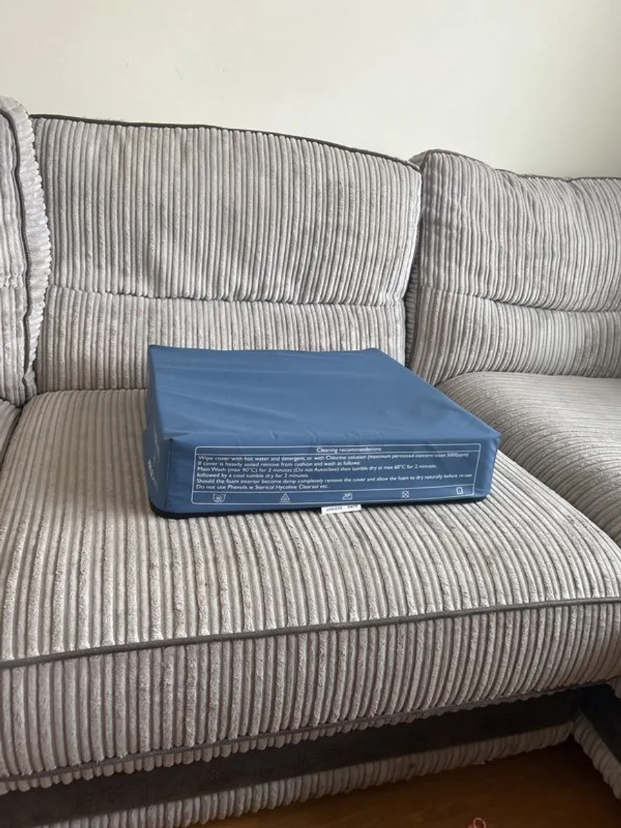 Alova ergonomic support cushion - Image 3