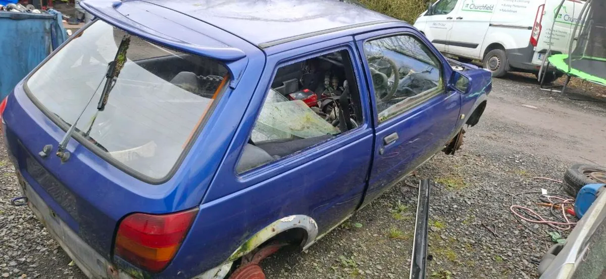Fiesta mk3 shell - Image 2