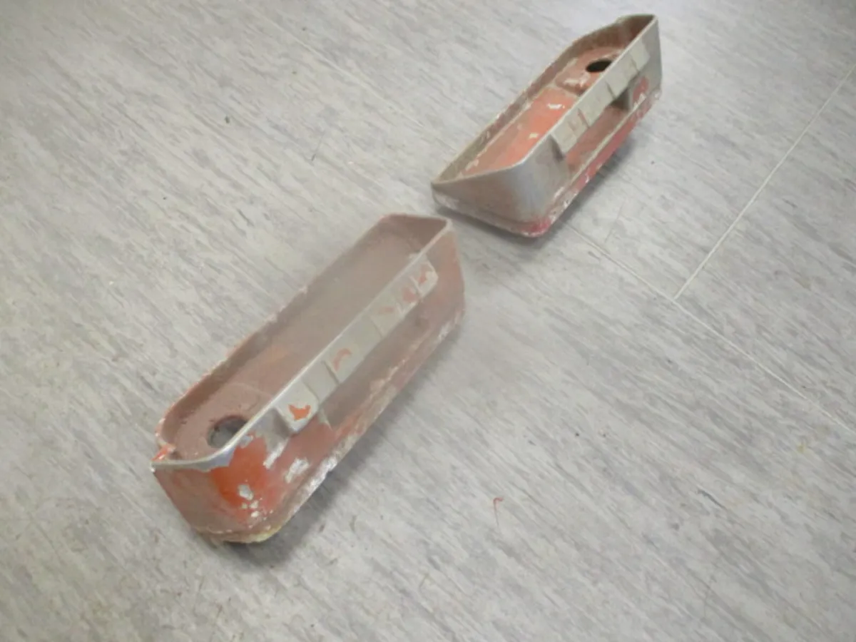 Aluminium MF 135 165 175 178 185 Mudguard Handles - Image 4