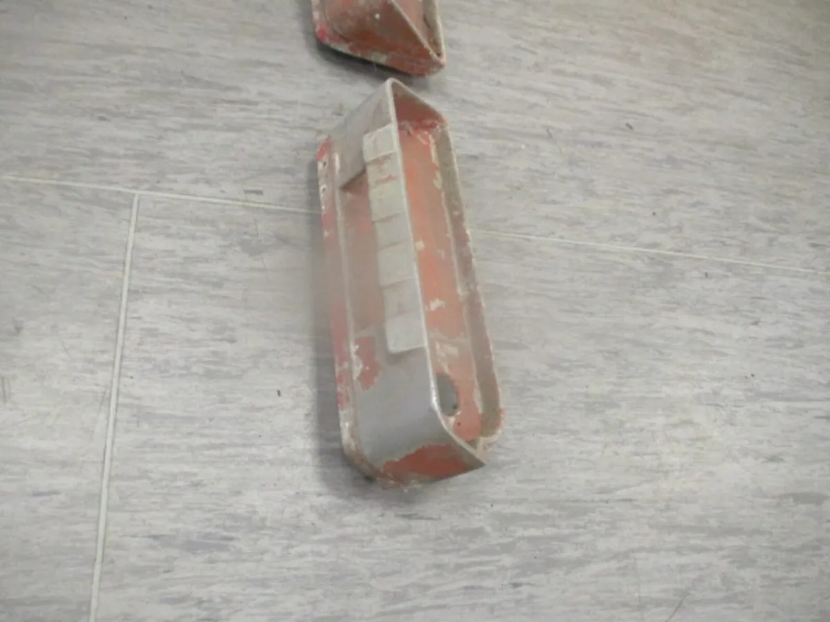 Aluminium MF 135 165 175 178 185 Mudguard Handles - Image 1