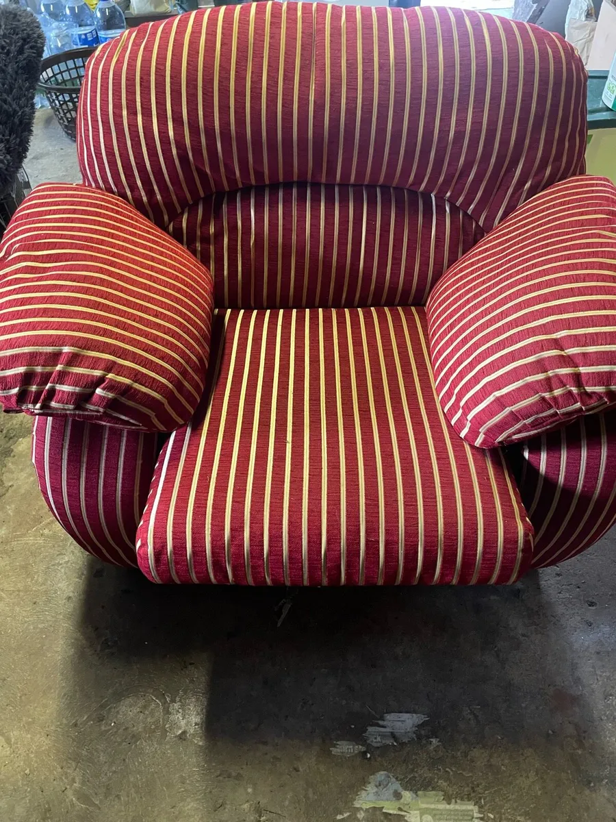Arm chair