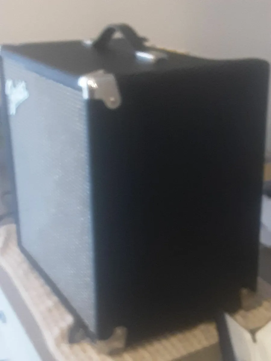 Fender rumble 25 amplifier - Image 2