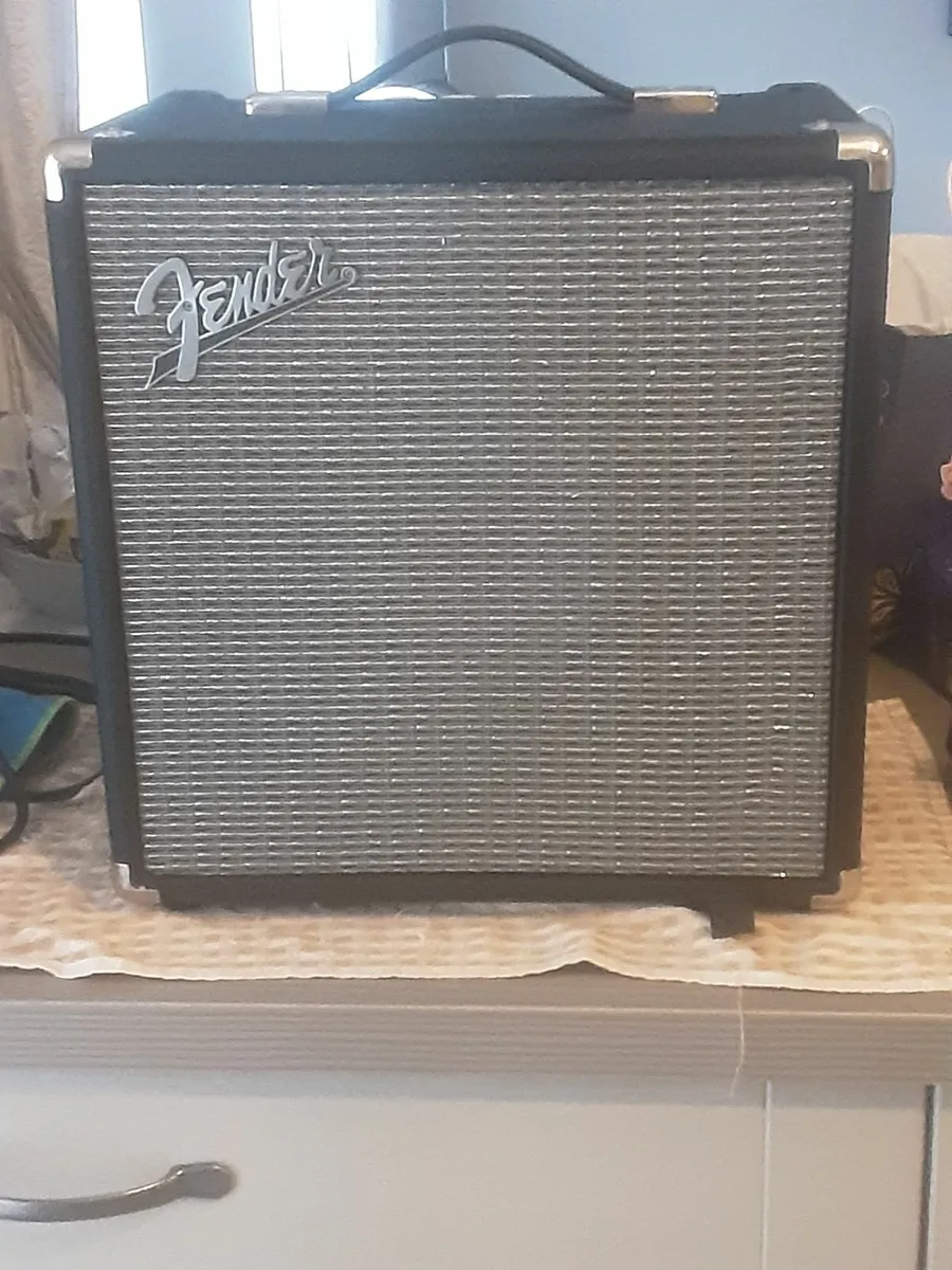 Fender rumble 25 amplifier - Image 4
