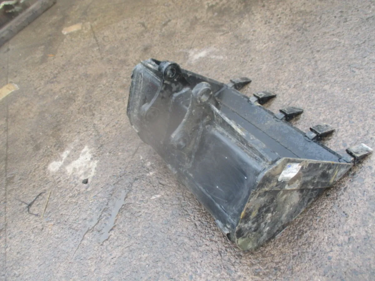 New 2FT Digging Bucket ((25mm)) - Image 4
