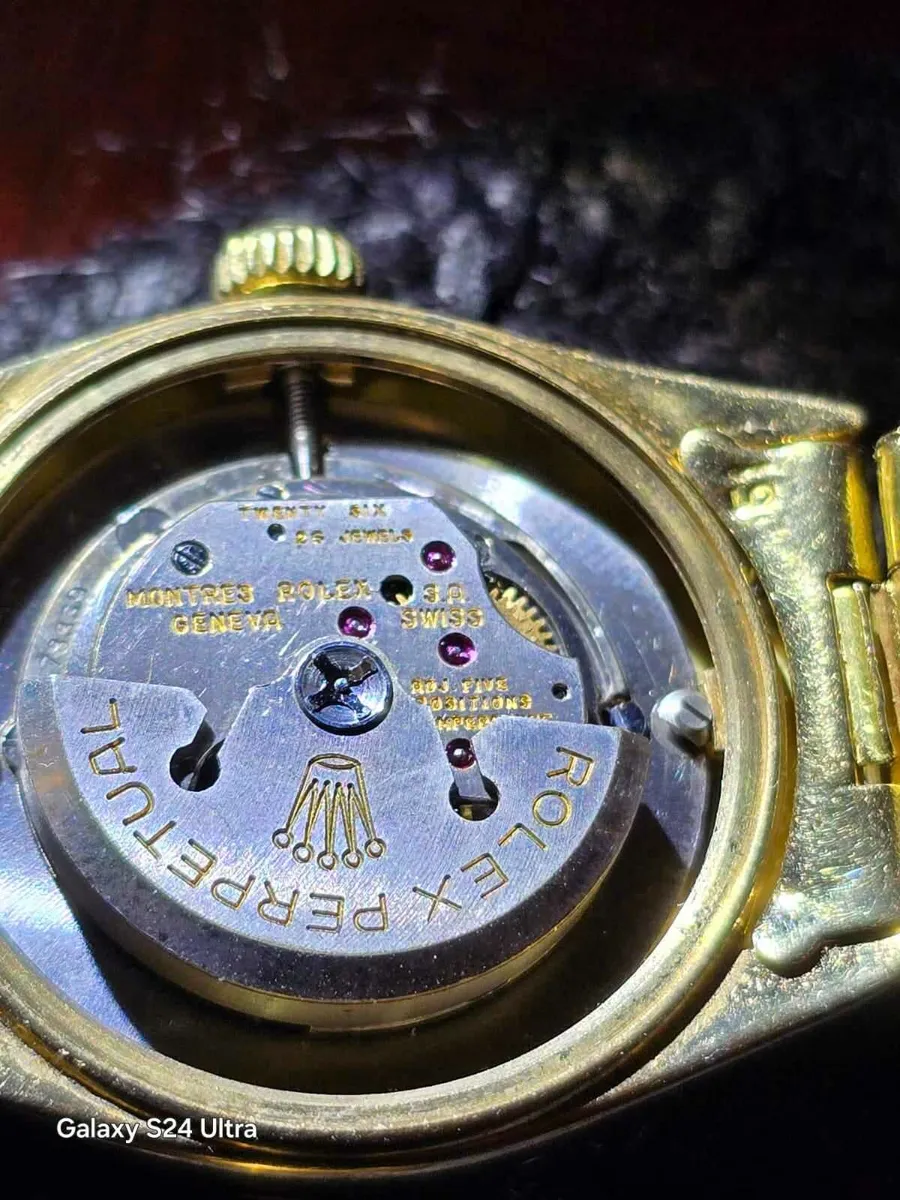 Woman original Gold Rolex 18k  80gm - Image 1