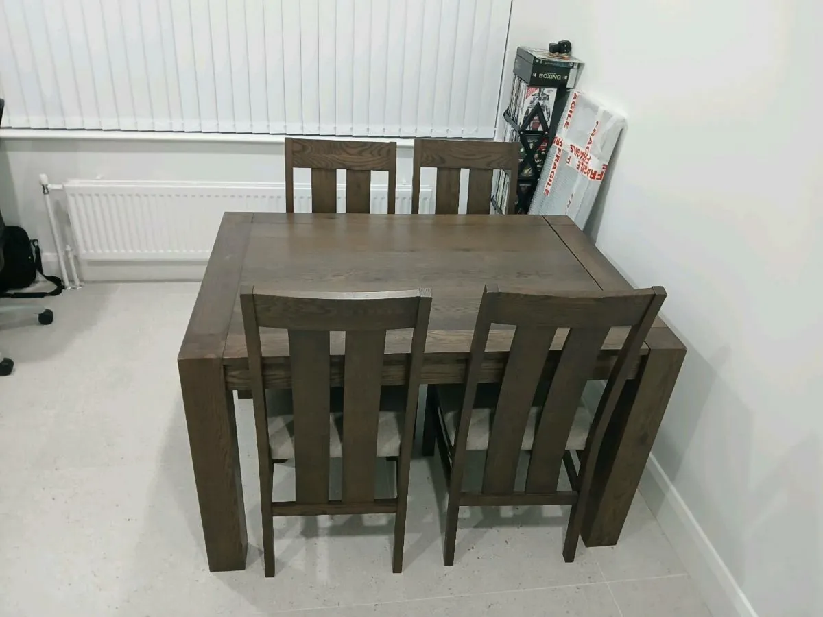 Dining room table - Image 4