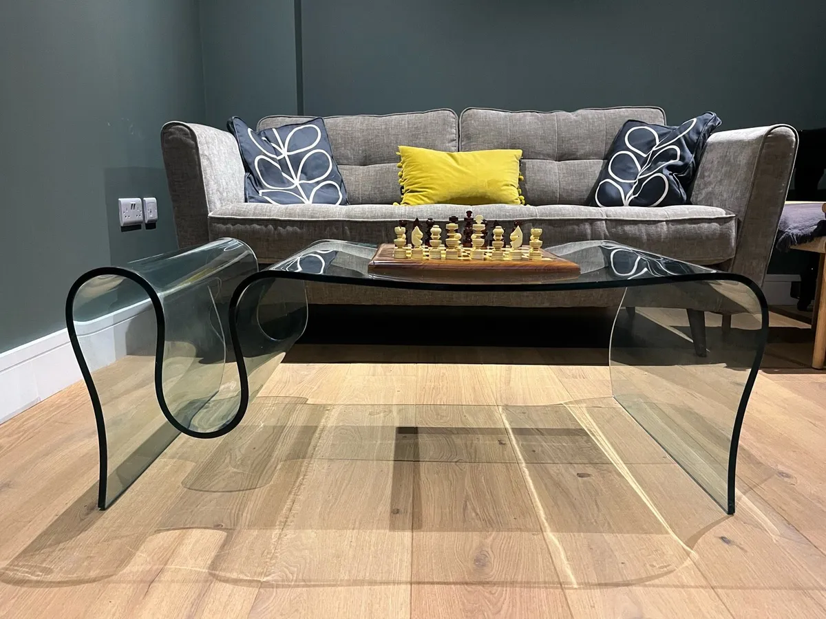 Curved Wavy Tempered Glass Table - Image 2