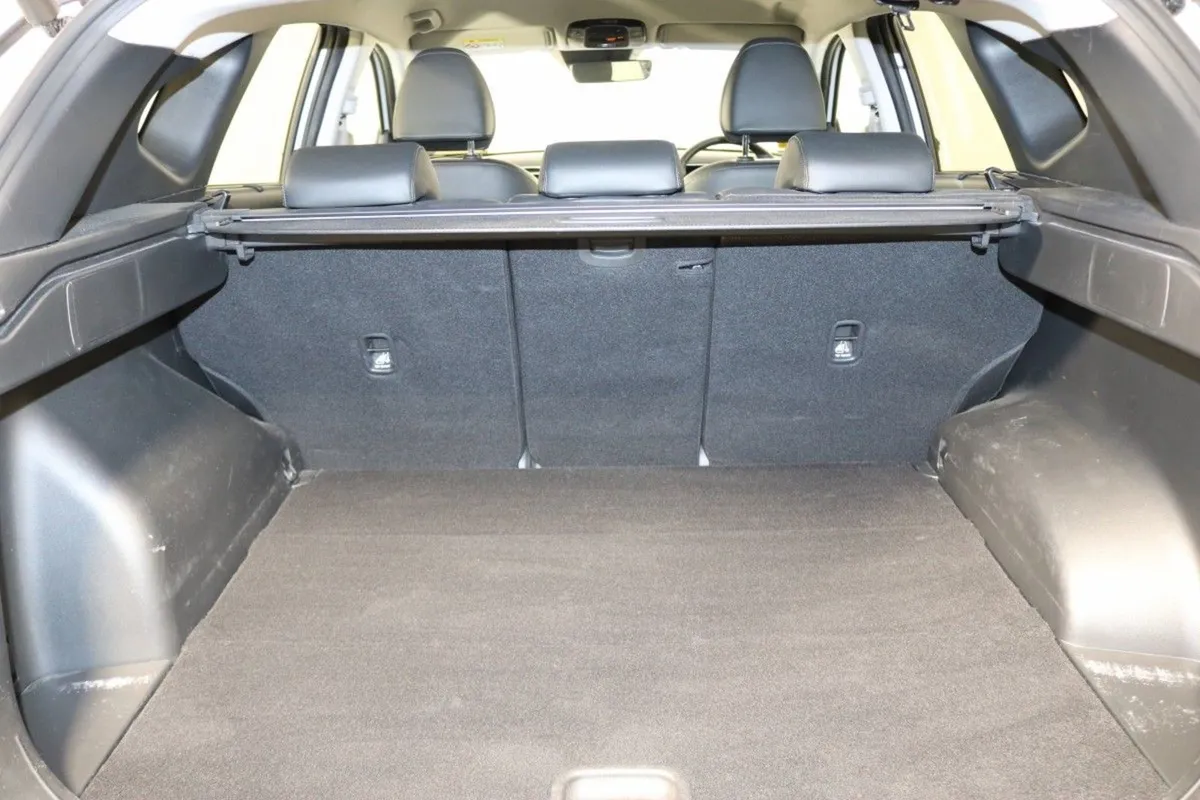 Hyundai Tucson Hybrid Executive Plus 1.6l Petrol - Image 4