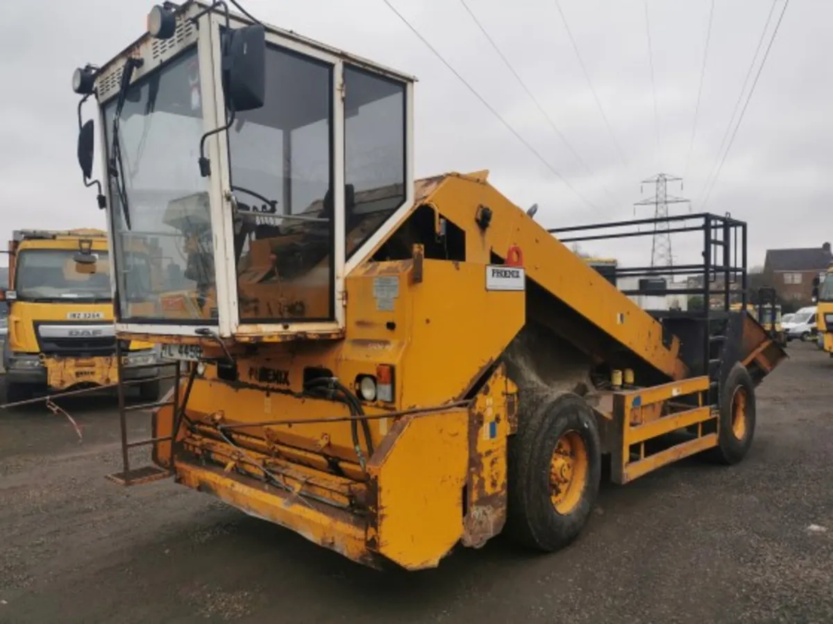 2000 Phoenix MK7 e Chipping Spreader - Image 1