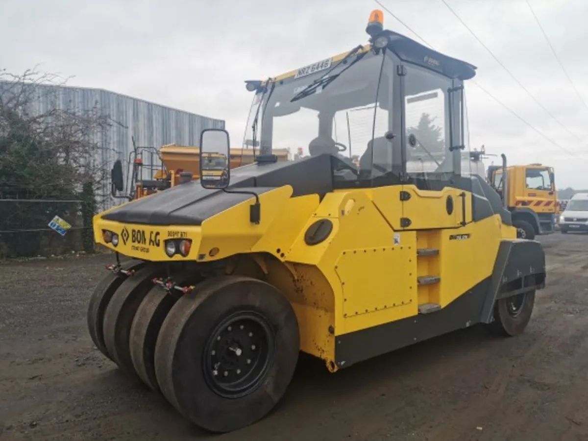 2018 Bomag BW 28 RH Pneumatic Tyred Roller - Image 4