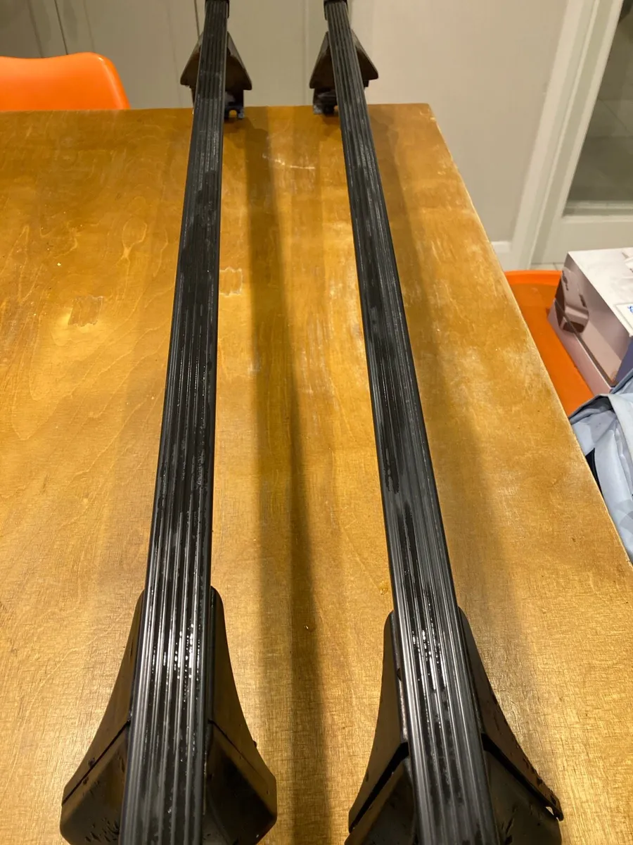 Roof rack bars - Image 1