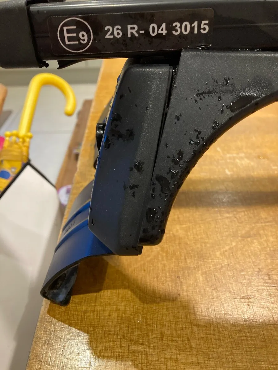 Roof rack bars - Image 3