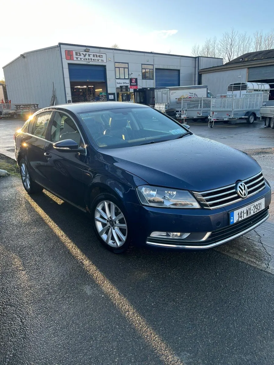 Volkswagen Passat 2014 - Image 1