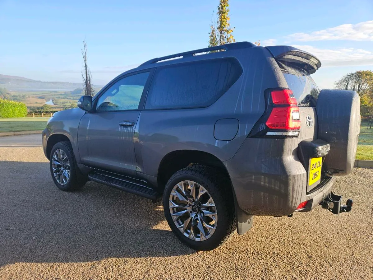 Toyota landcruiser Alloy wheels - Image 2
