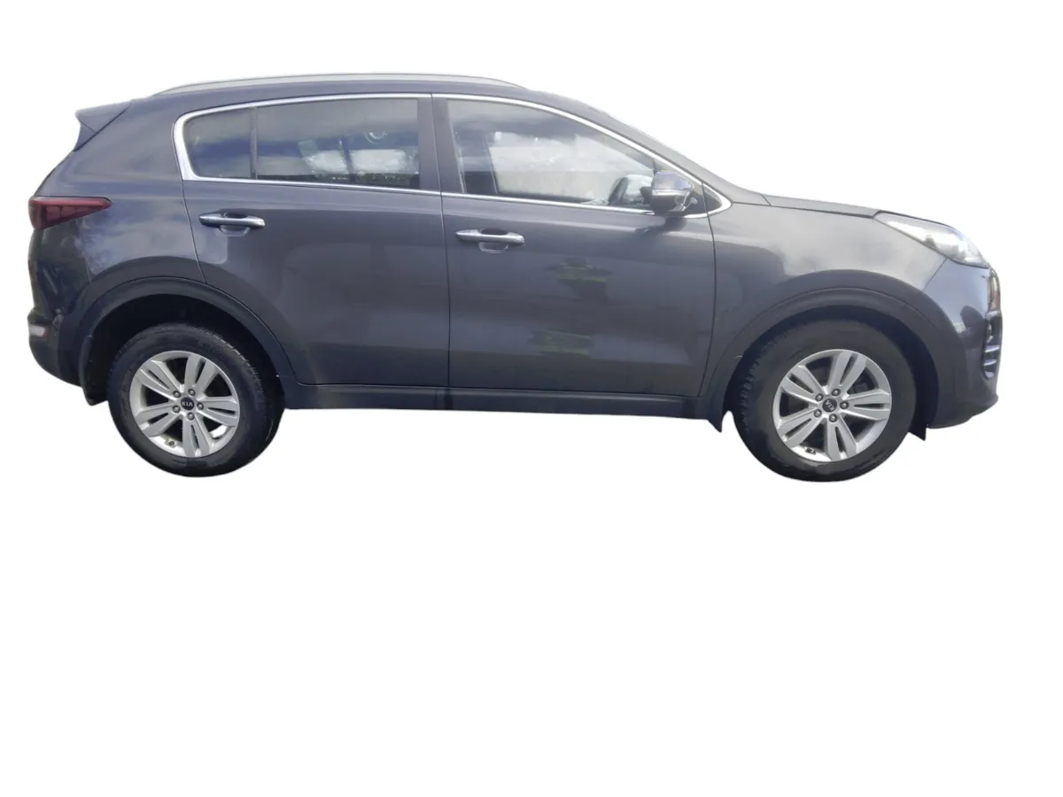 2016 KIA SPORTAGE For Breaking/Dismantling - Image 2