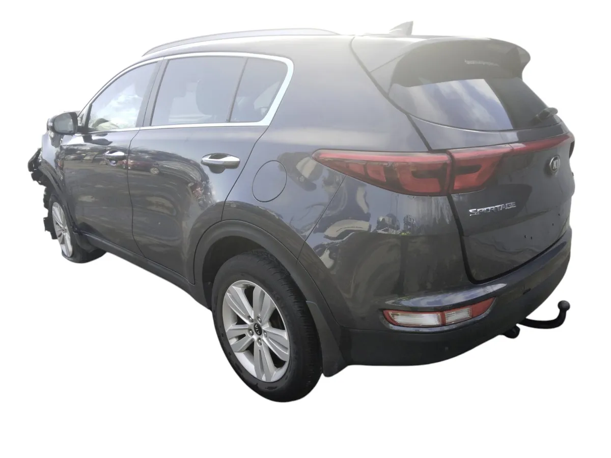 2016 KIA SPORTAGE For Breaking/Dismantling - Image 4