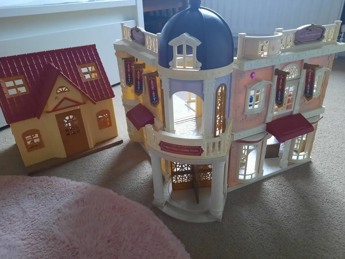 Sylvanian families Grand Department store set and - Image 1