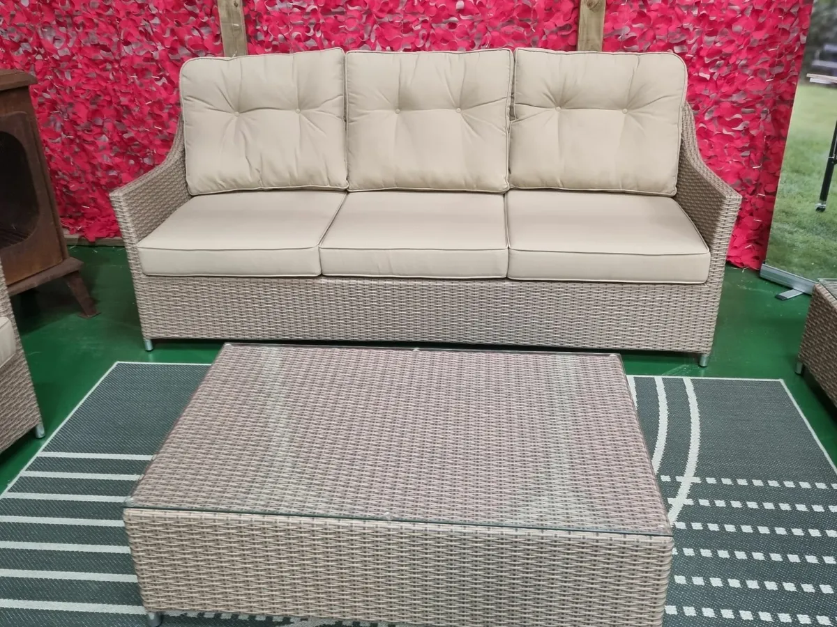 Garden Furniture - Image 2