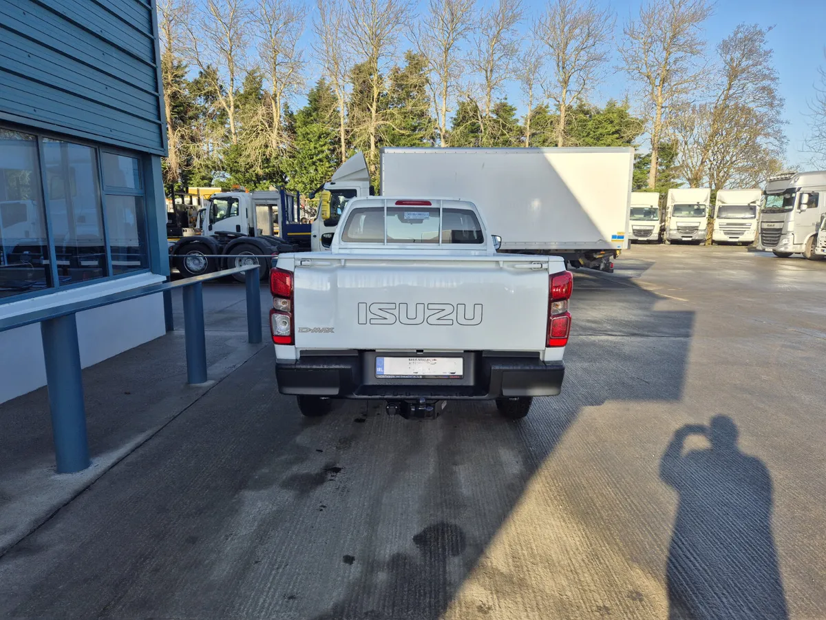 NEW ISUZU D-MAX SINGLE CAB - Image 3