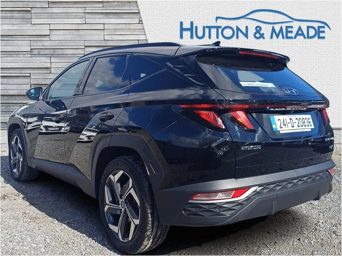 Hyundai Tucson Executive Phev 1.6 Petrol 5dr - Image 3