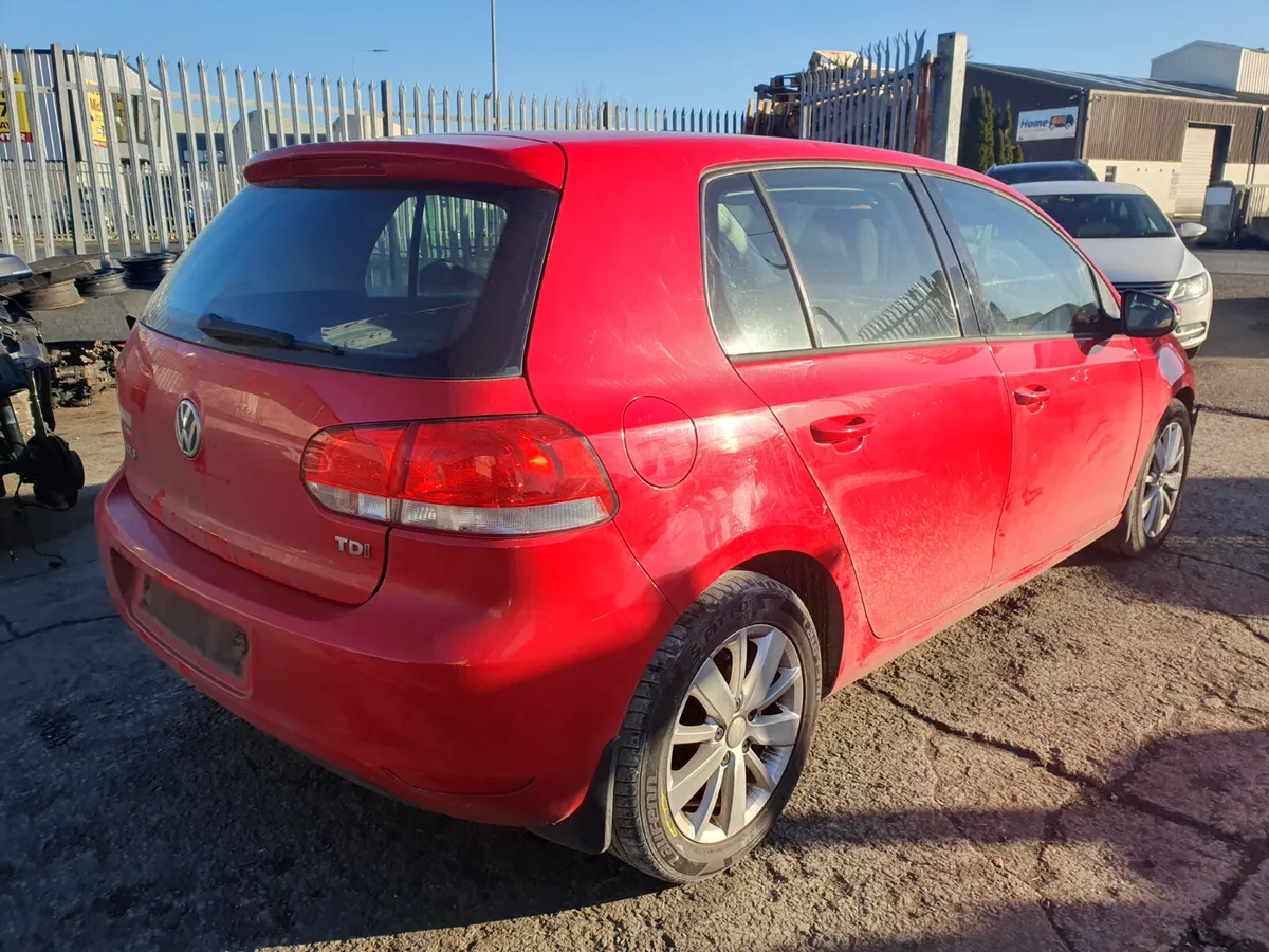 11 VOLKSWAGEN 1.6 TDI (CAY) FOR BREAKING - Image 4