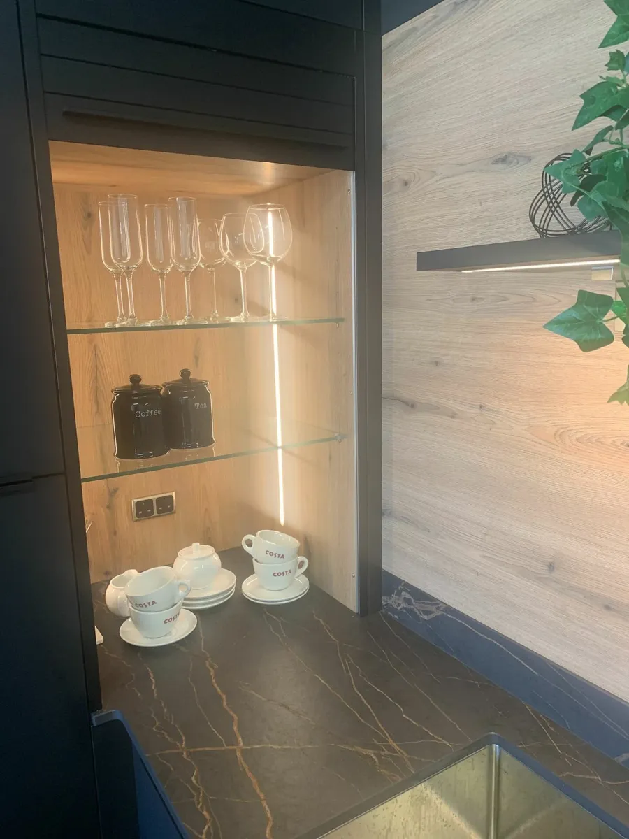 Kube Ex Display German Kitchen - Image 3