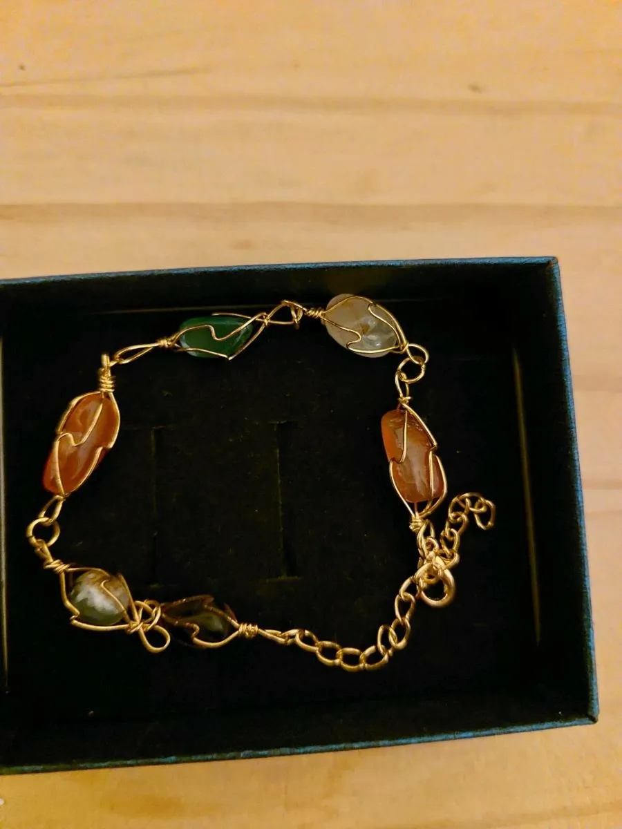 Jewellery - Image 1