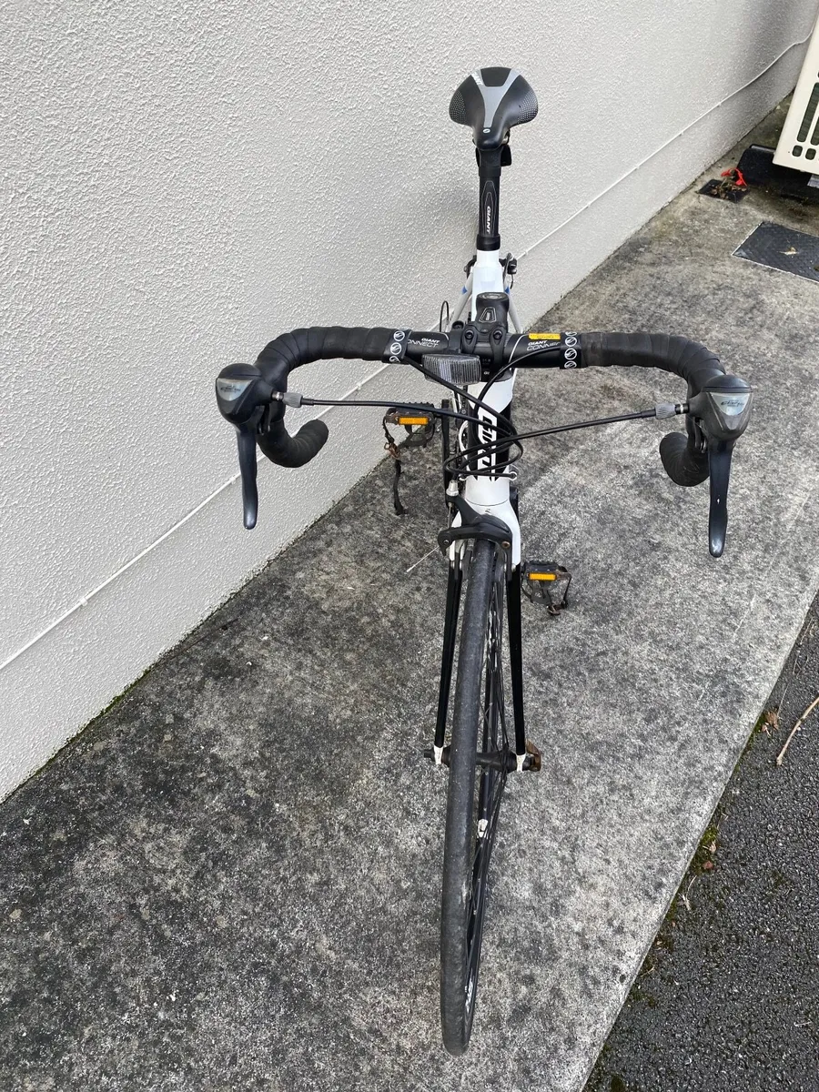 Road Bike - Image 4