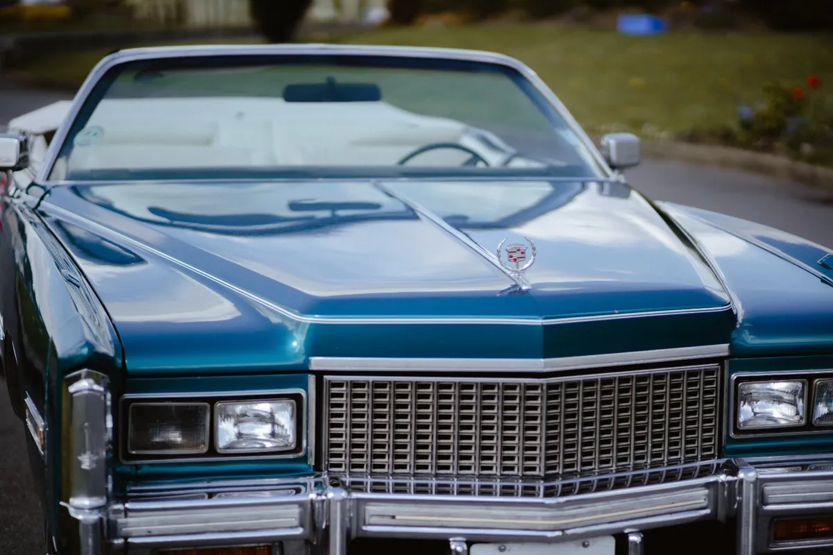 1976 cadillac eldorado - Image 2